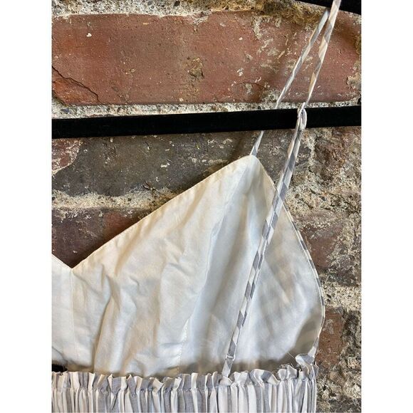 EXPRESS White/Gray Scrunch Waist Peplum Spaghetti Strap Camisole Size Small - Picture 4 of 9